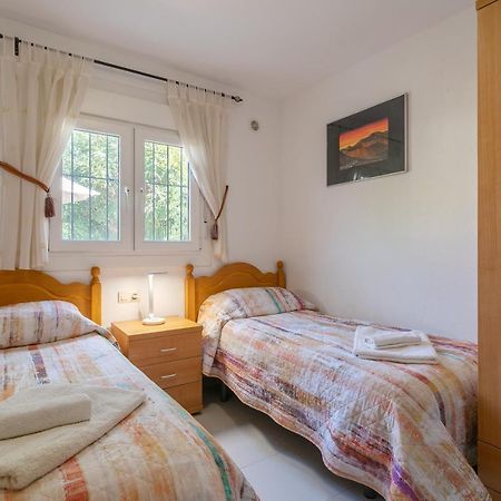 Heads 2 Holiday Homes Apartment Villamartin  Luaran gambar