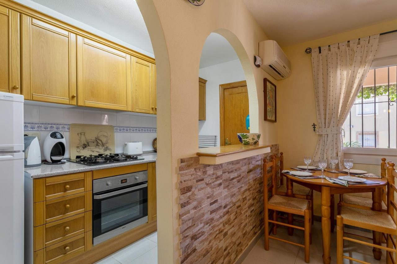 Heads 2 Holiday Homes Apartment Villamartin  Luaran gambar
