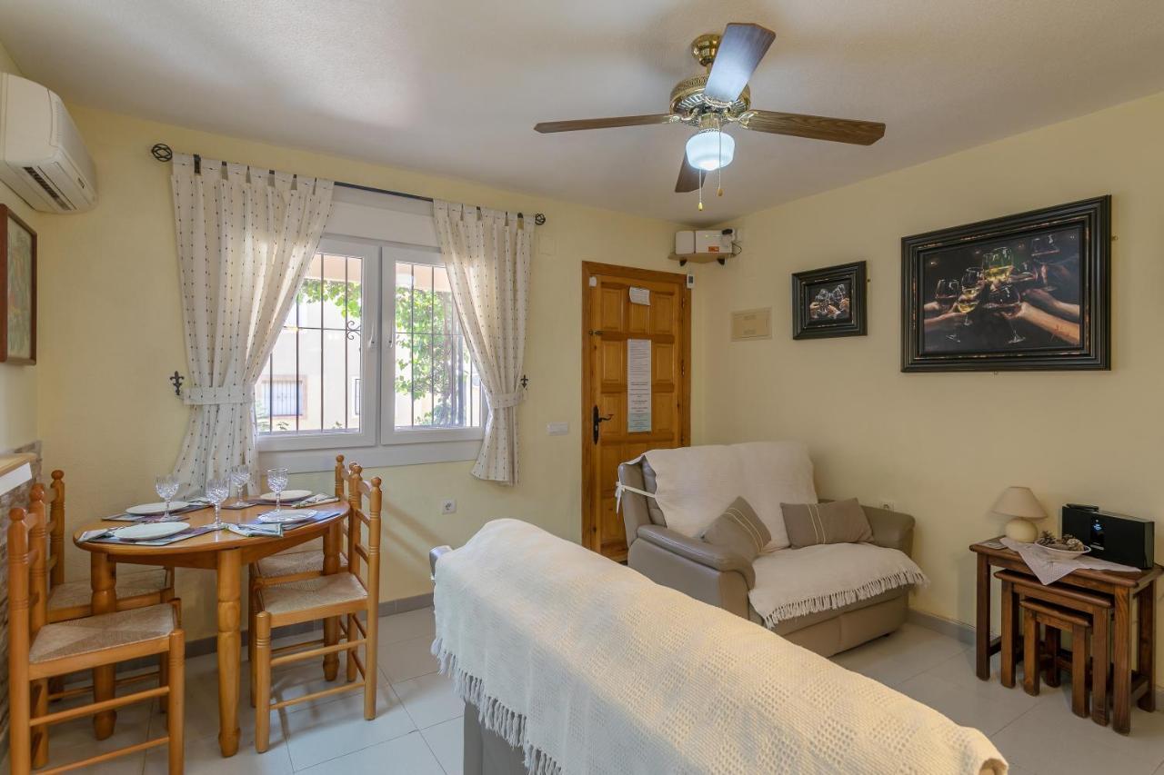 Heads 2 Holiday Homes Apartment Villamartin  Luaran gambar