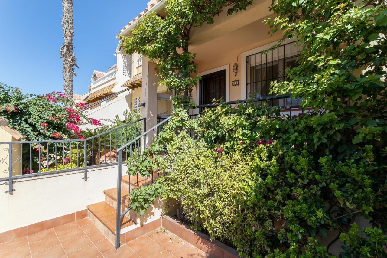 Heads 2 Holiday Homes Apartment Villamartin  Luaran gambar